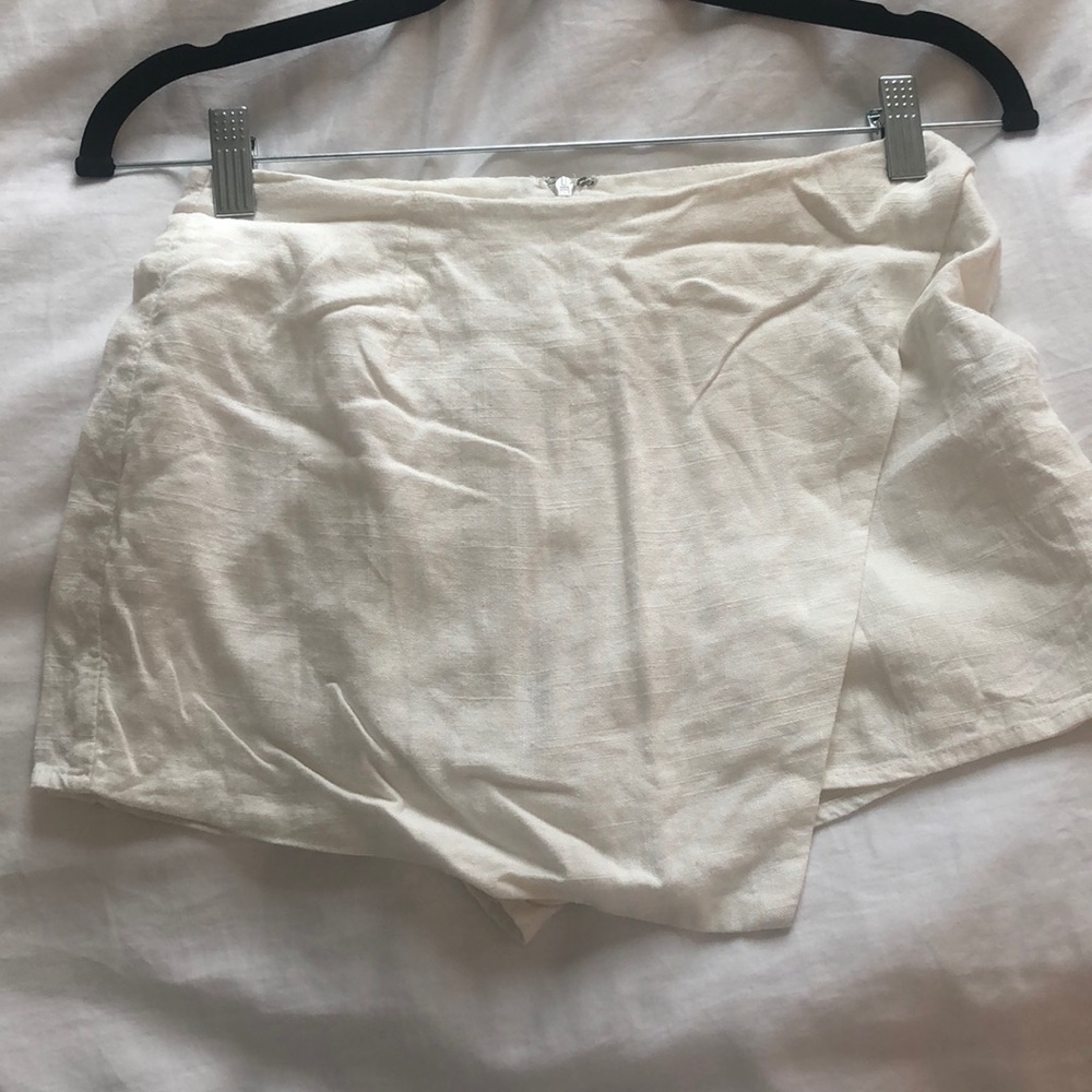 White linen skirt